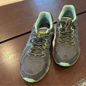 ASICS gel venture 6 sneakers size 8.5